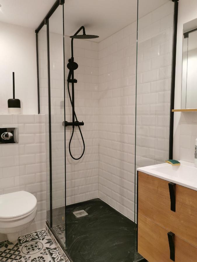Gite 2 Chambres Avec Piscine 塞尔纳克 外观 照片